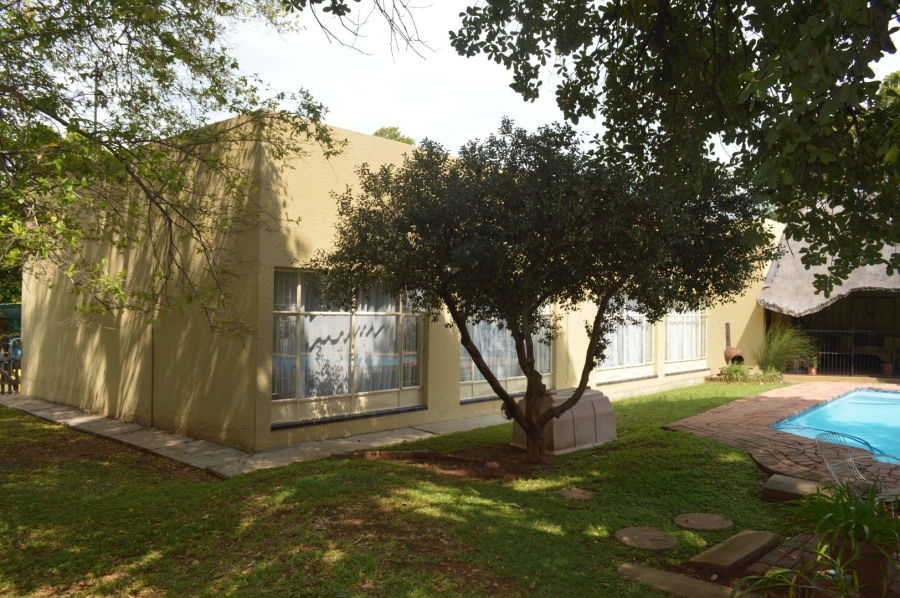 3 Bedroom Property for Sale in Flamwood North West